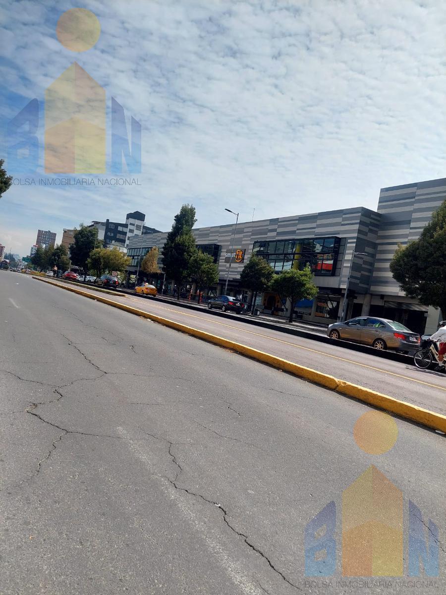 Remate Casa Comercial Terreno Multiple Doble Frente Proyecto Comercial Residencial en La Carolina — imagen 2