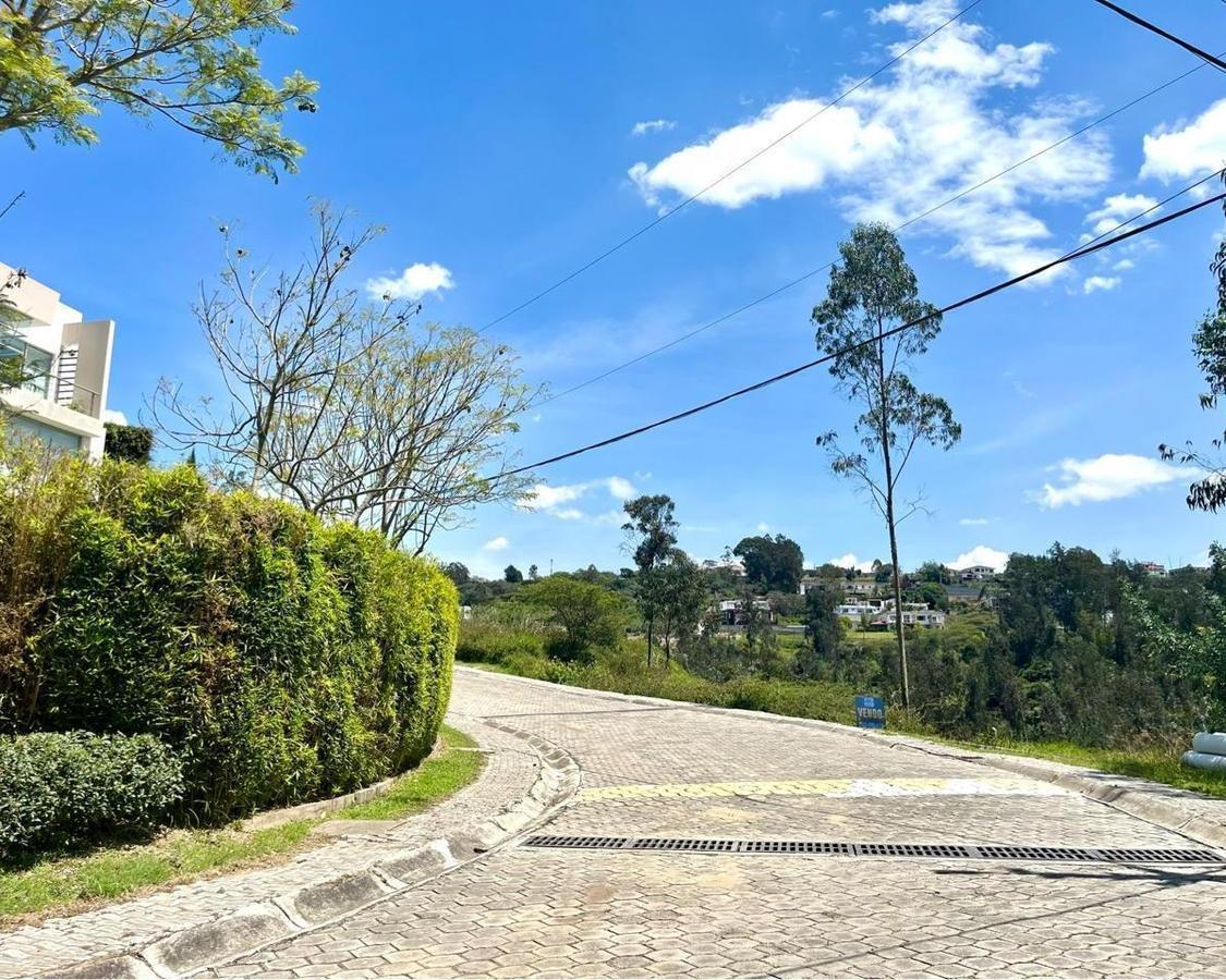 Terreno Bifamiliar Venta Nayon Urbanización *msb* — imagen 2