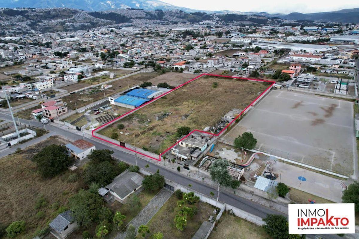 Terreno Plano de 1 Hectaria en Venta Llano Grande — imagen 2