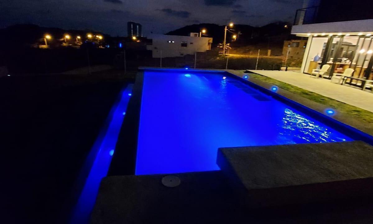 Casa con Piscina en Venta, Playas Villamil, Guayas — imagen 6