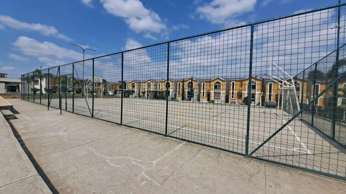 Terreno de Venta Dentro de Urbanización en Manta, Manabí — imagen 8