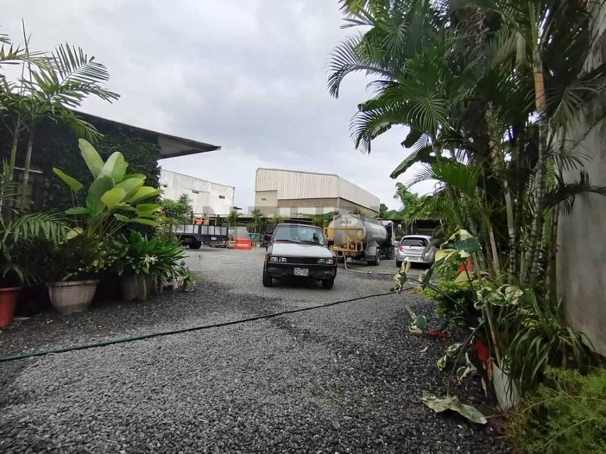 Venta de Terreno con Cerramiento en Vergeles, Norte de Guayaquil, Guayas — imagen 7