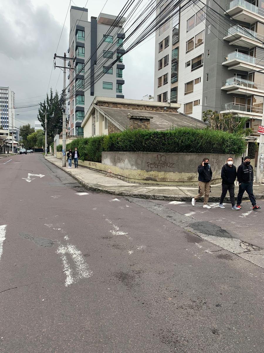 Mv Sector La Carolina y Eloy Alfaro. Terreno en Venta 569 m² — imagen 2