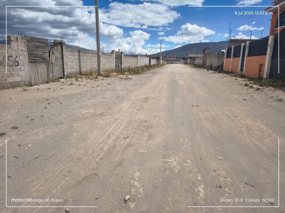 Terreno en Calderon de 445 m — imagen 6