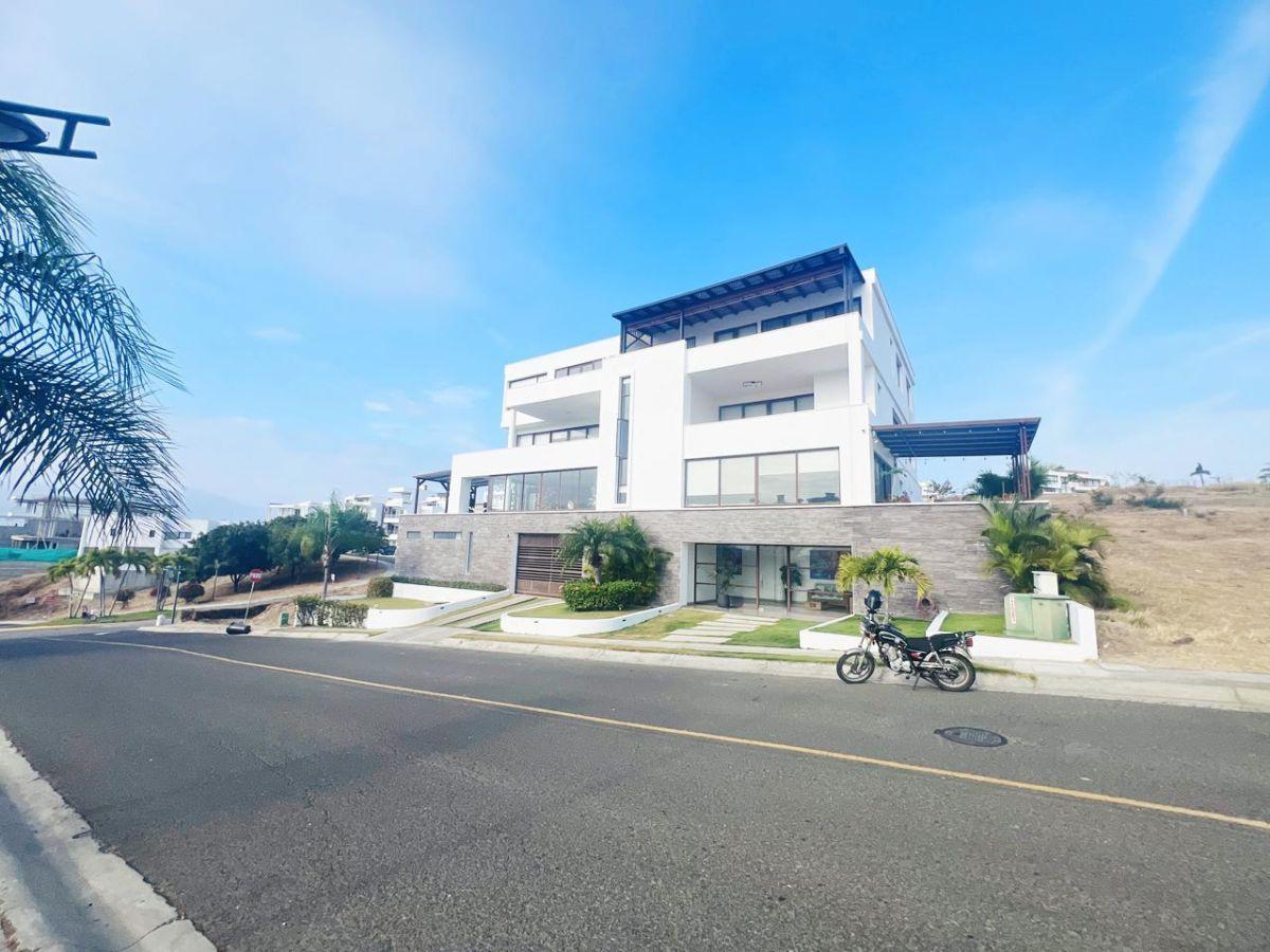 Departamento Duplex de Lujo con Vista Al Mar, Manta, Manabí — imagen 10
