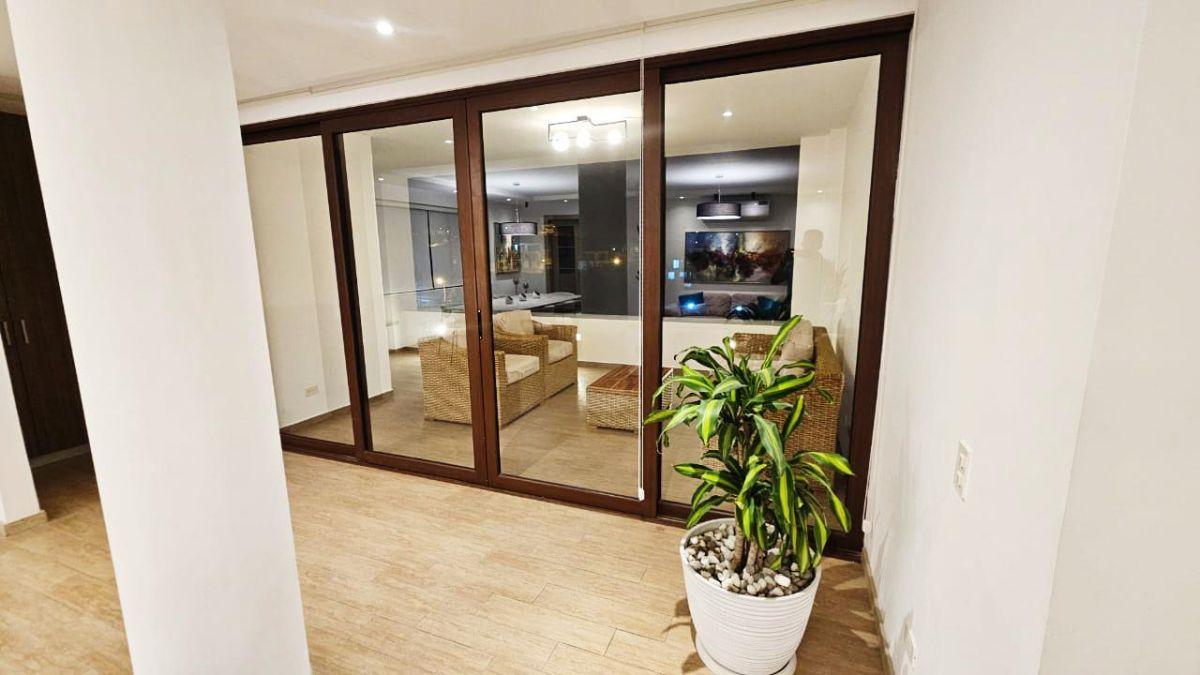 Departamento Duplex de Lujo con Vista Al Mar, Manta, Manabí — imagen 2