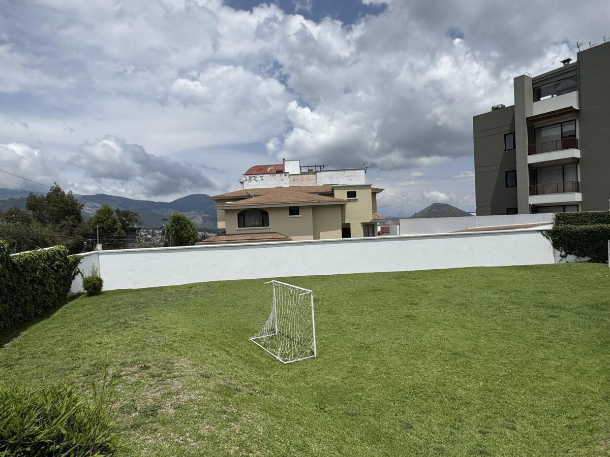 Venta Terreno de 468 m² en La Urbanización El Condado — imagen 4