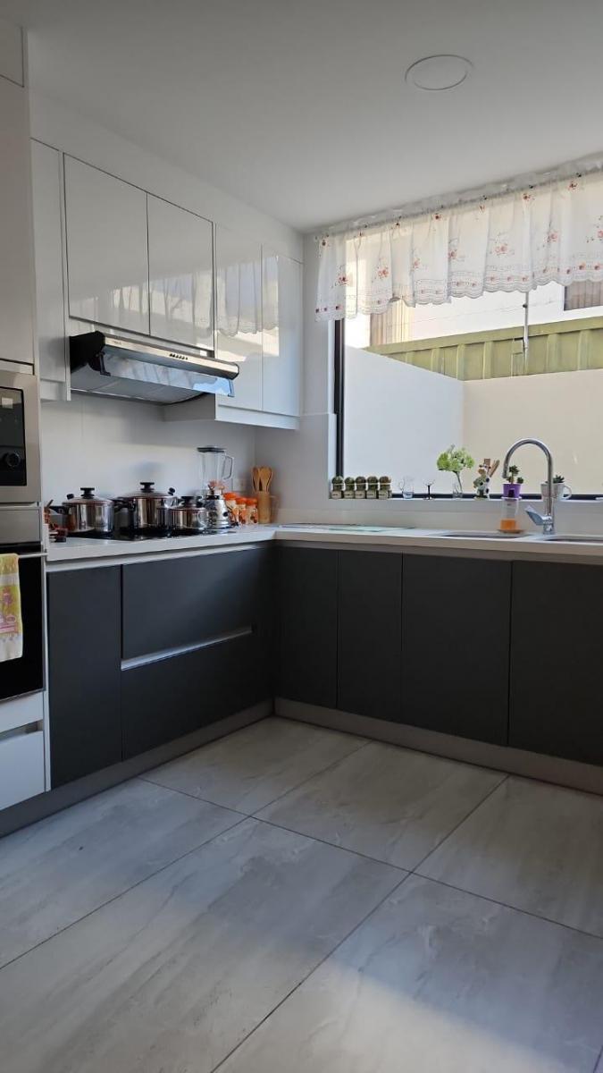 Vendo Casa Independiente Al Interior de un Edificio - La Primavera — imagen 6