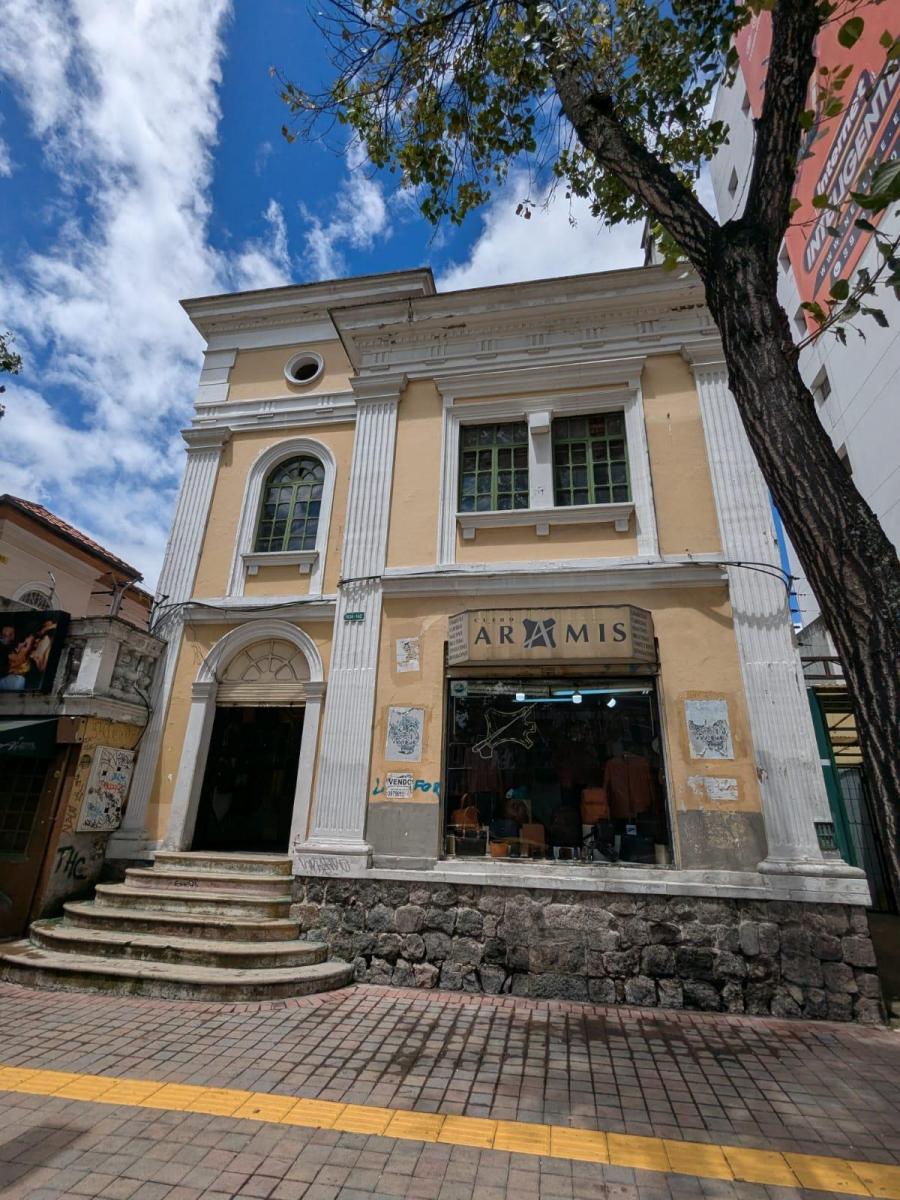 Casa Patrimonial de Venta en El Sector de La Mariscal y Amazonas — imagen 9