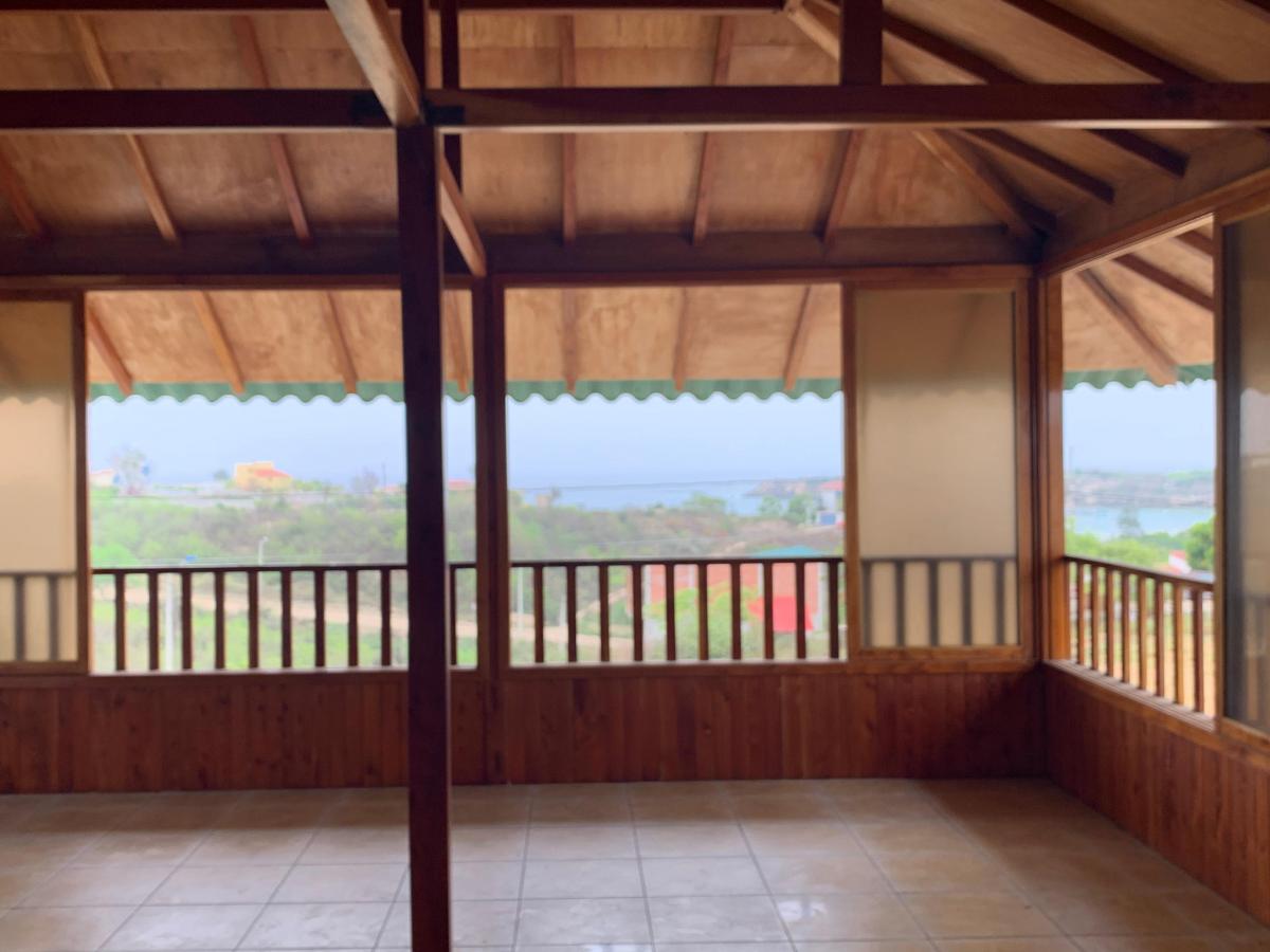Casa en Ayangue Cerca a La Playa — imagen 9