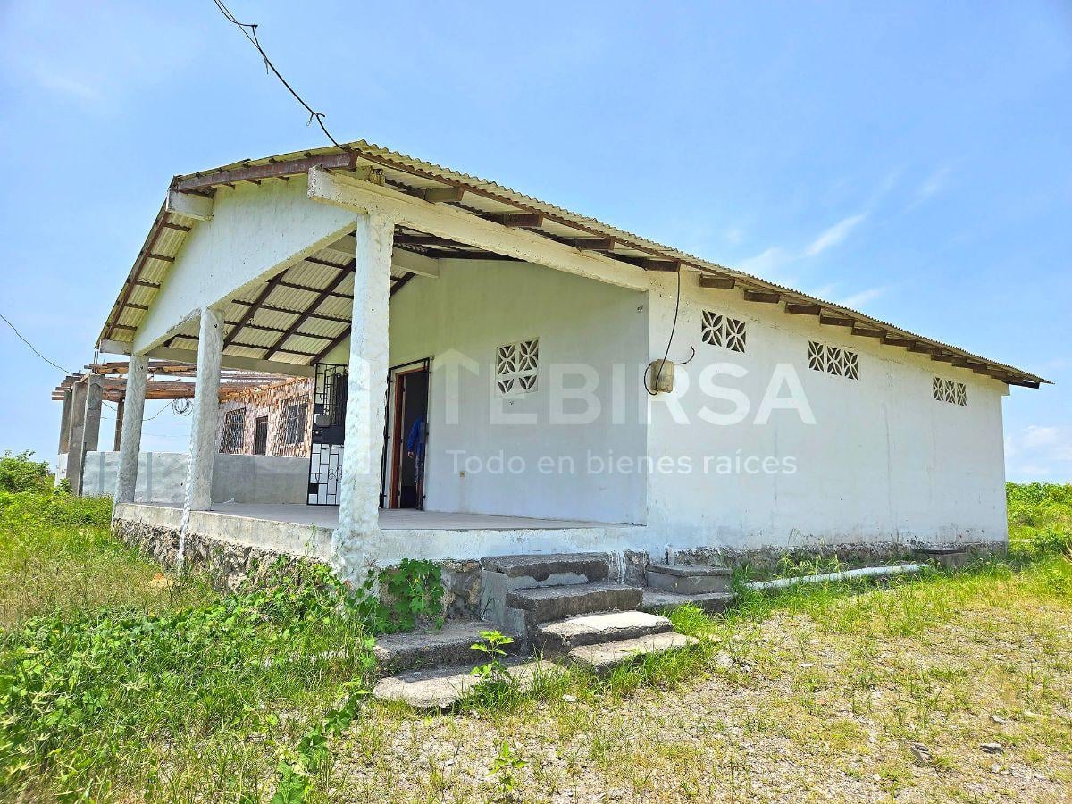 Casa en Venta 1 Planta, 3 Dorm., Amplio Terreno - Punta Blanca, Entrada 6, Ruta del Spondylus — imagen 10
