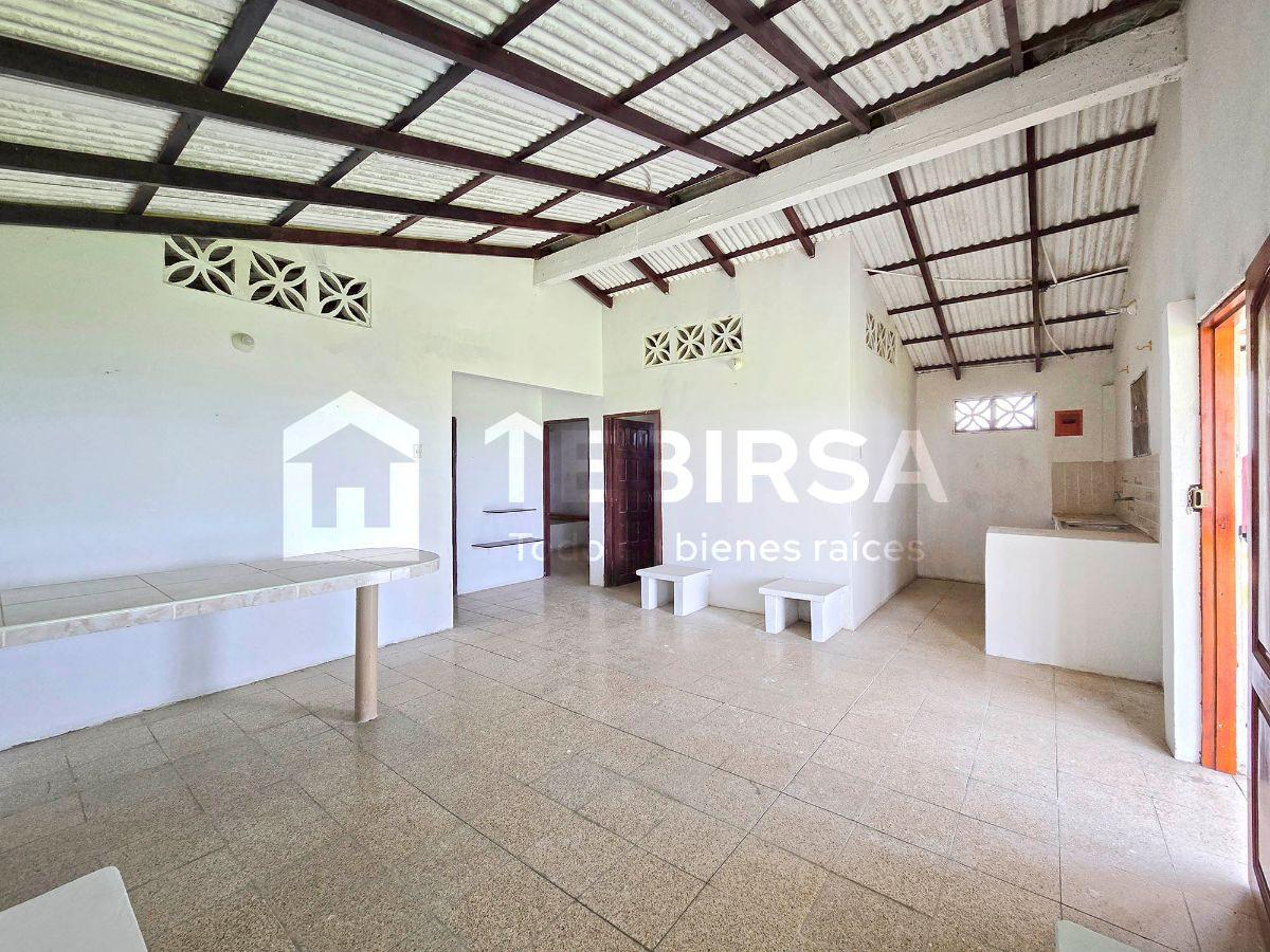 Casa en Venta 1 Planta, 3 Dorm., Amplio Terreno - Punta Blanca, Entrada 6, Ruta del Spondylus — imagen 9