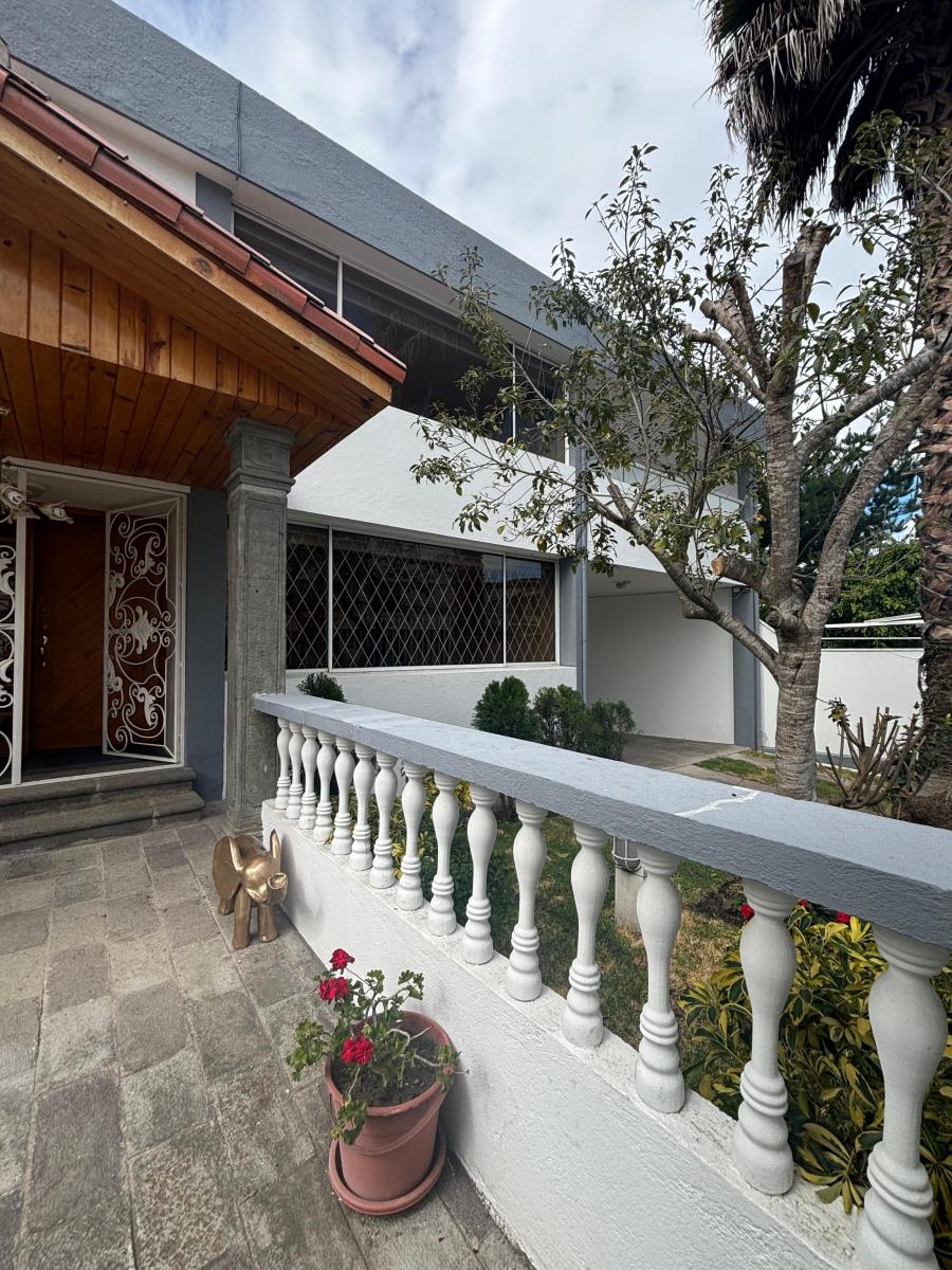 Vendo Linda Casa Independiente El Condado, 3 Dorm., $235 Mil Dolares — imagen 10