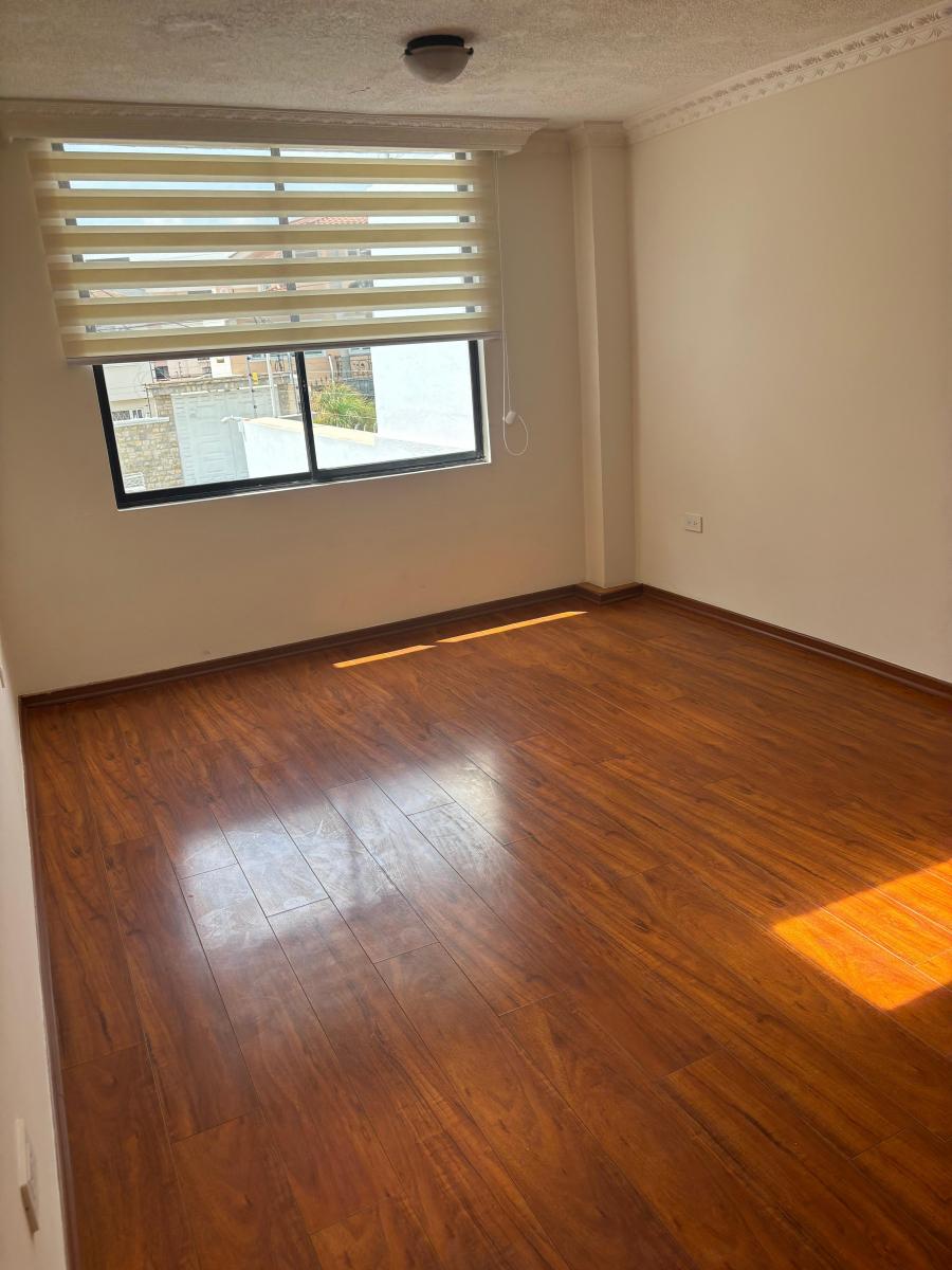 Vendo Linda Casa Independiente El Condado, 3 Dorm., $235 Mil Dolares — imagen 8