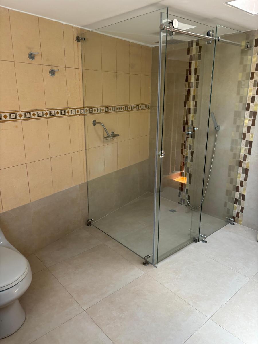 Vendo Linda Casa Independiente El Condado, 3 Dorm., $235 Mil Dolares — imagen 6
