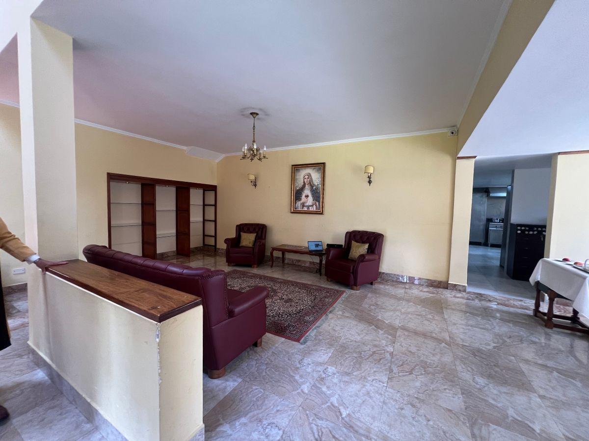 Excelente Casa Venta Urb. Campo Alegre — imagen 6