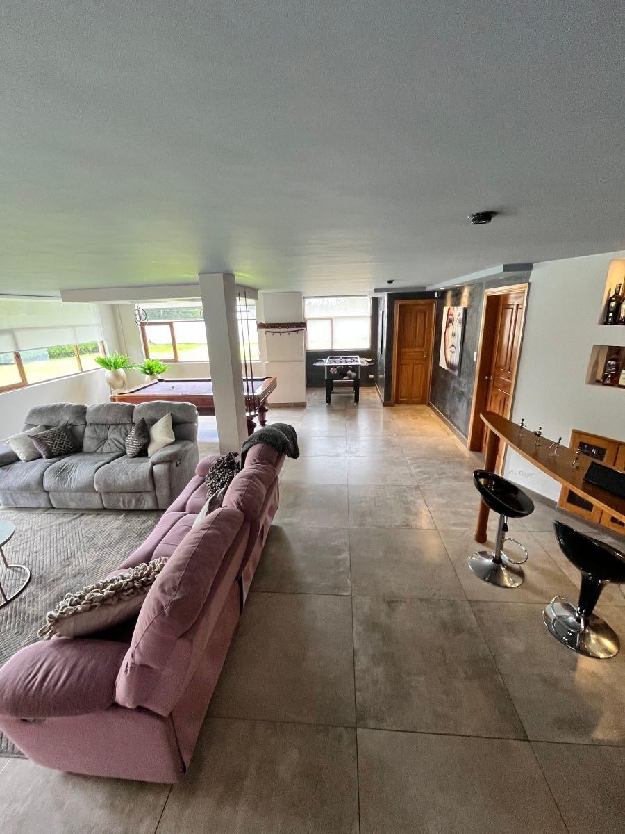 Casa con Piscina — imagen 6