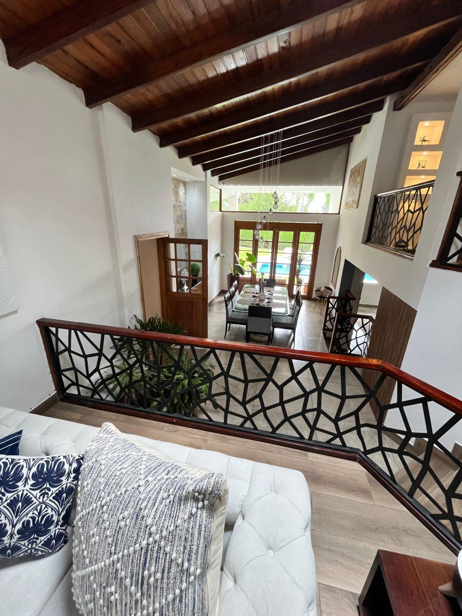 Casa con Piscina — imagen 3