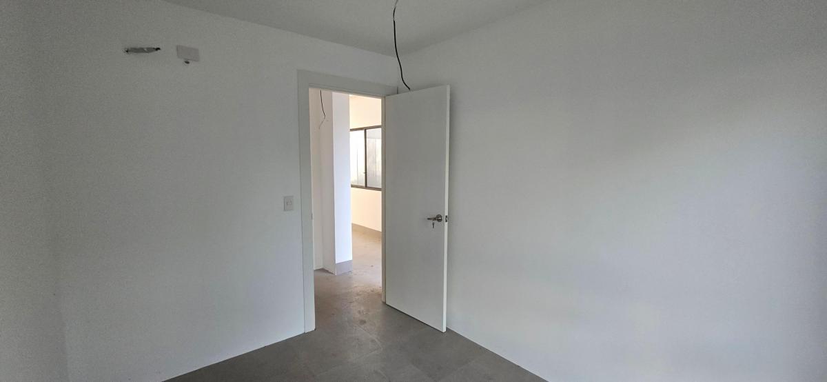 Vendo Moderna Casa en Urbanización Privada La Costa Samborondón, Guayas — imagen 8