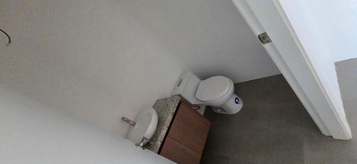 Vendo Moderna Casa en Urbanización Privada La Costa Samborondón, Guayas — imagen 7