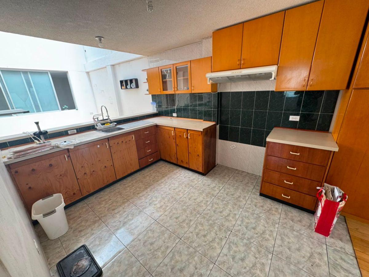 Casa de Venta Sector Mastodontes Carcelen — imagen 9