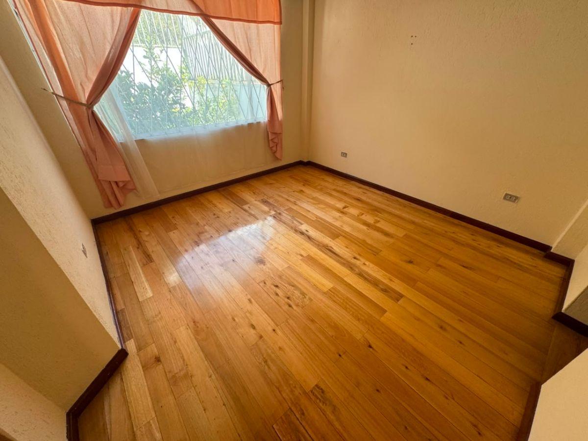 Casa de Venta Sector Mastodontes Carcelen — imagen 3