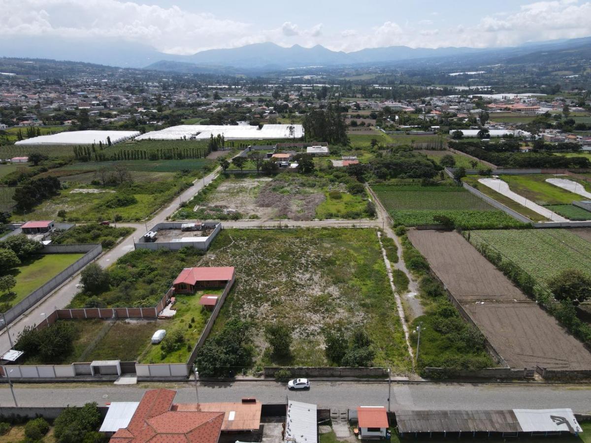 Terreno en Atuntaqui, Imbabura — imagen 2