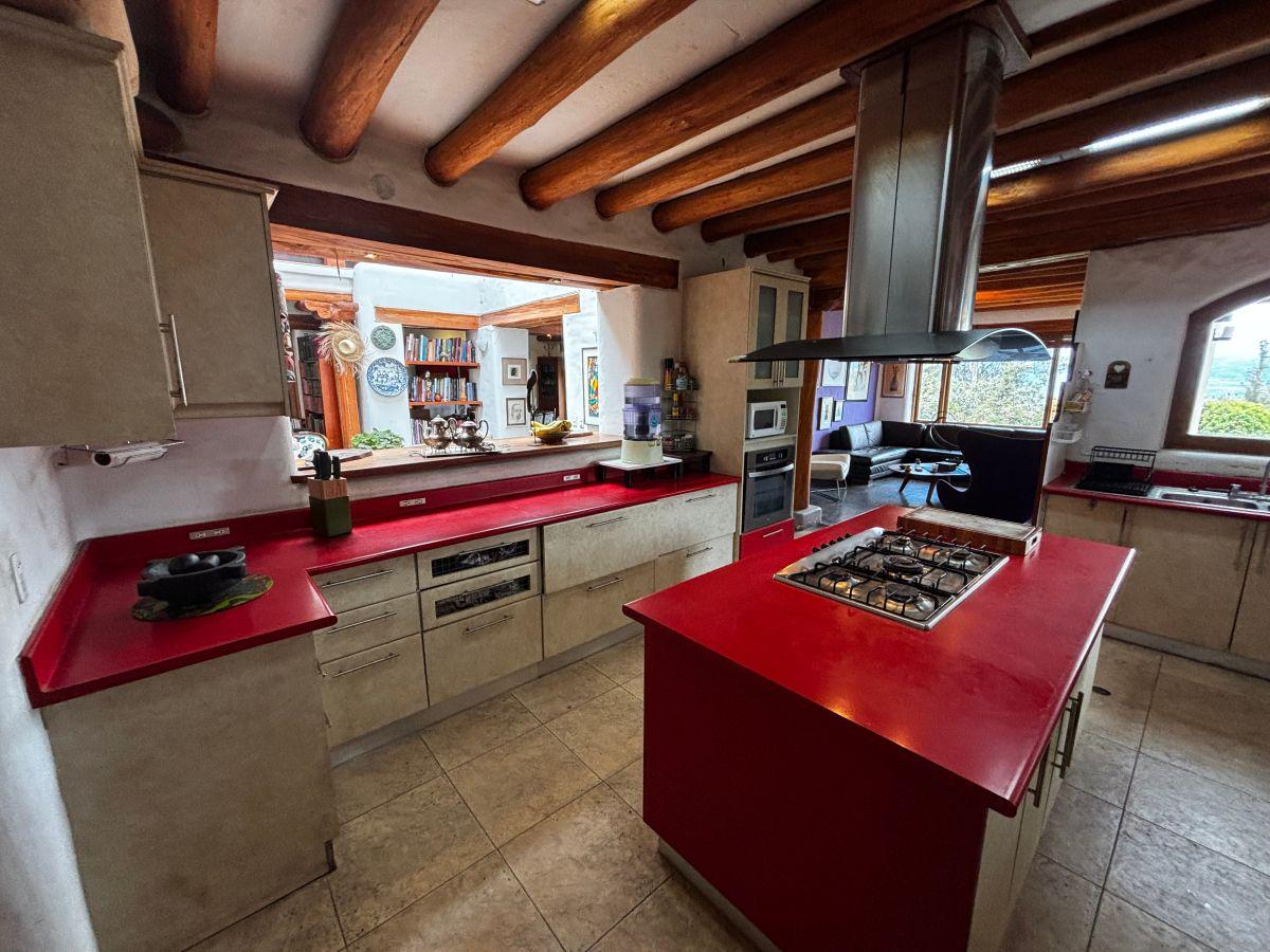 Nayon Casa de Venta 4 Dorm. en Urbanización Privada — imagen 8