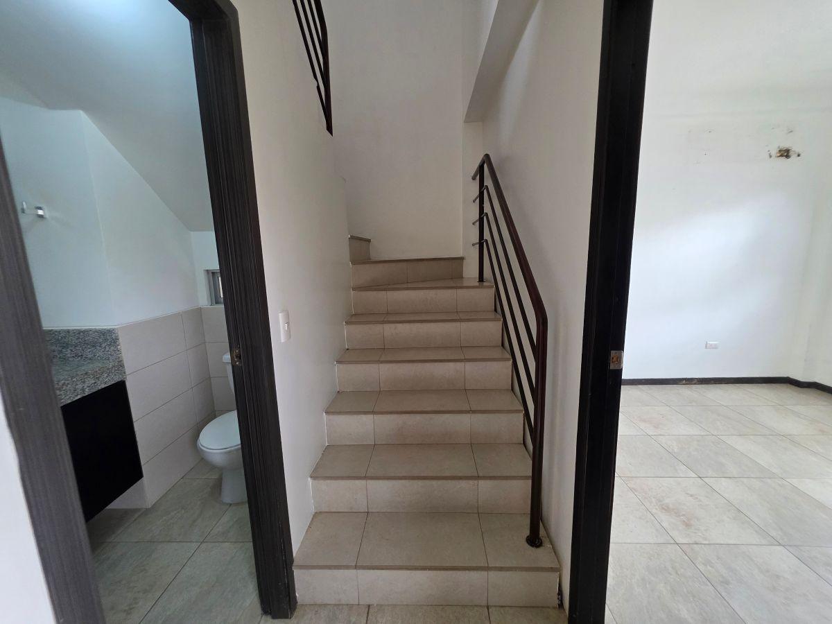 Casa en Venta 4 Dorm. - La Joya - Sector Aurora Daule, Guayas — imagen 9