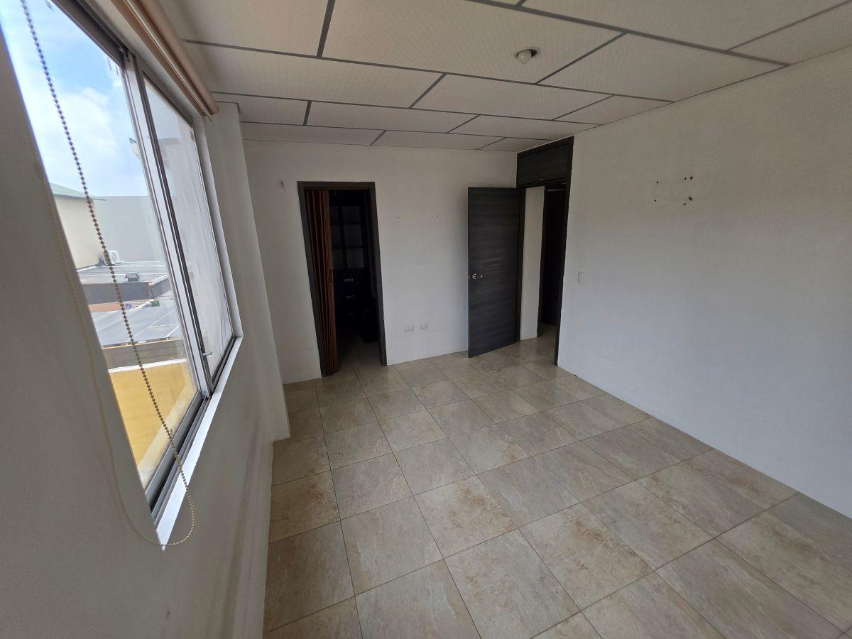 Casa en Venta 4 Dorm. - La Joya - Sector Aurora Daule, Guayas — imagen 3