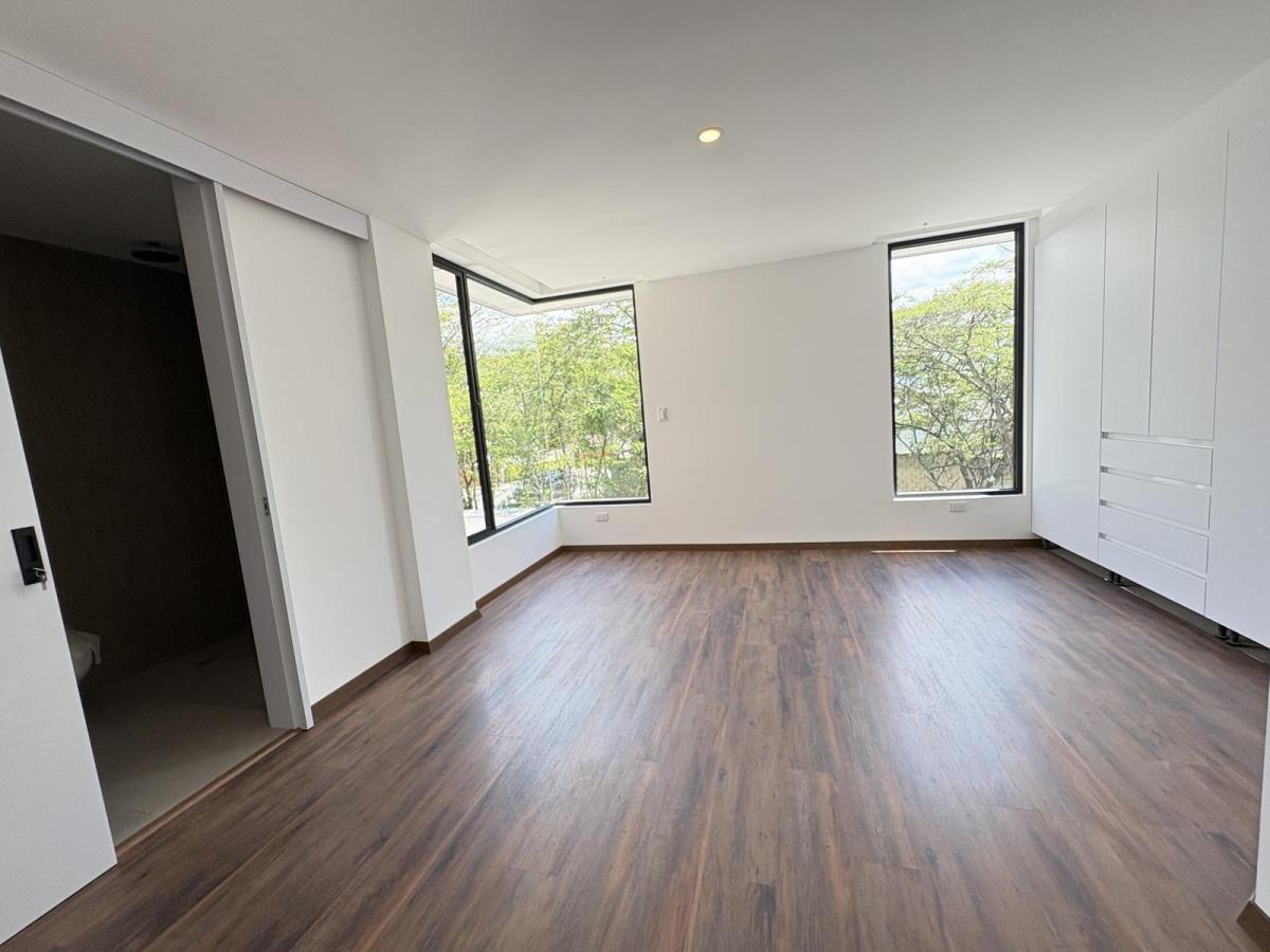 Venta Casa Dentro de Urbanización en Santa Rosa Nayon — imagen 8