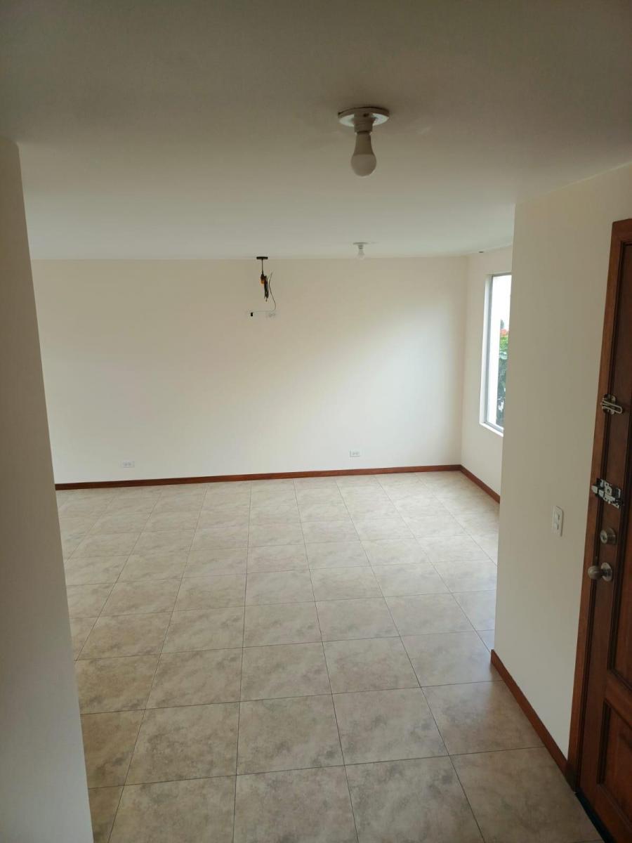 Vendo Casa Sector Dean San Jose del Valle - Los Chillos — imagen 2