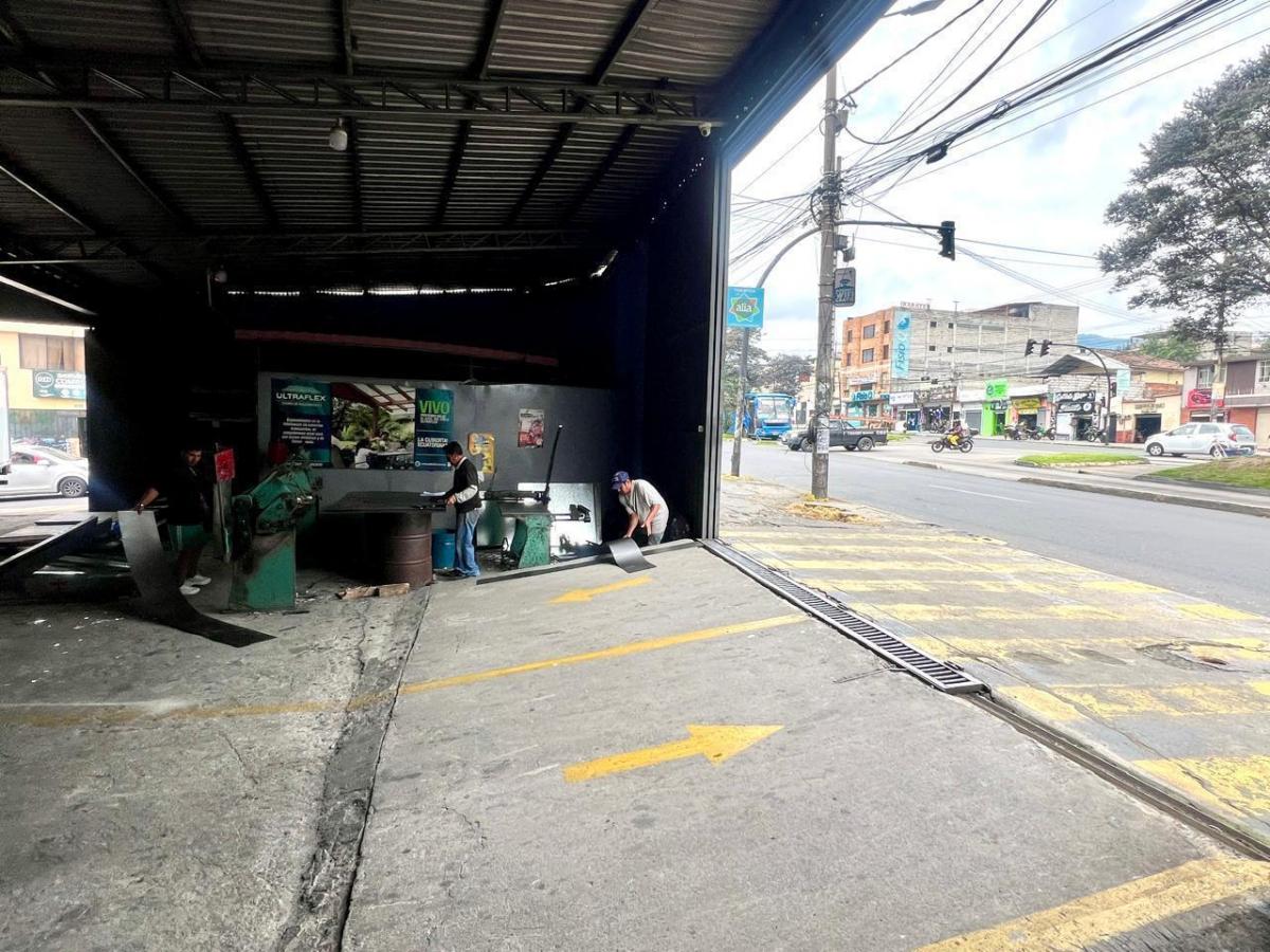 Mv - Sector Pintado, Av Mariscal Sucre en Venta Terreno Comercial 690,83 m² — imagen 10