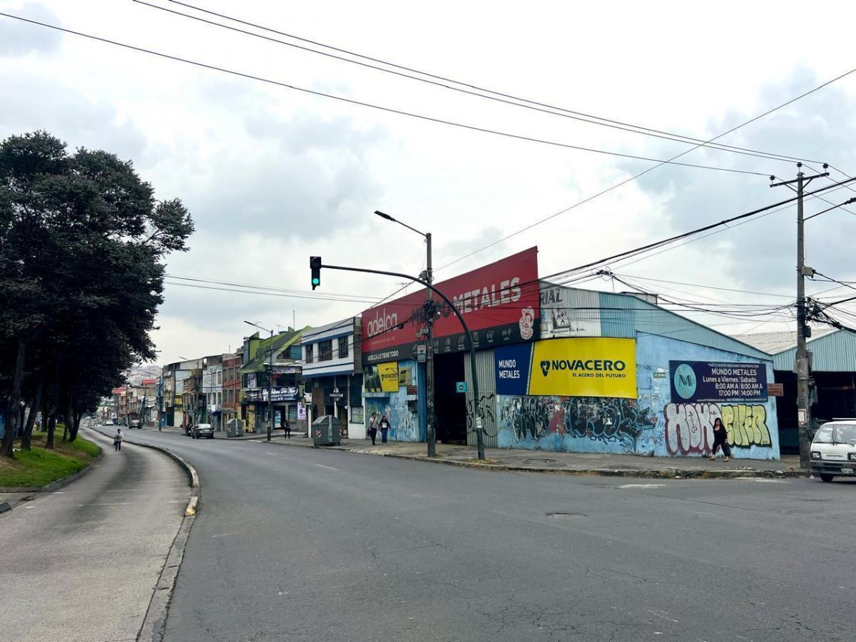 Mv - Sector Pintado, Av Mariscal Sucre en Venta Terreno Comercial 690,83 m² — imagen 9