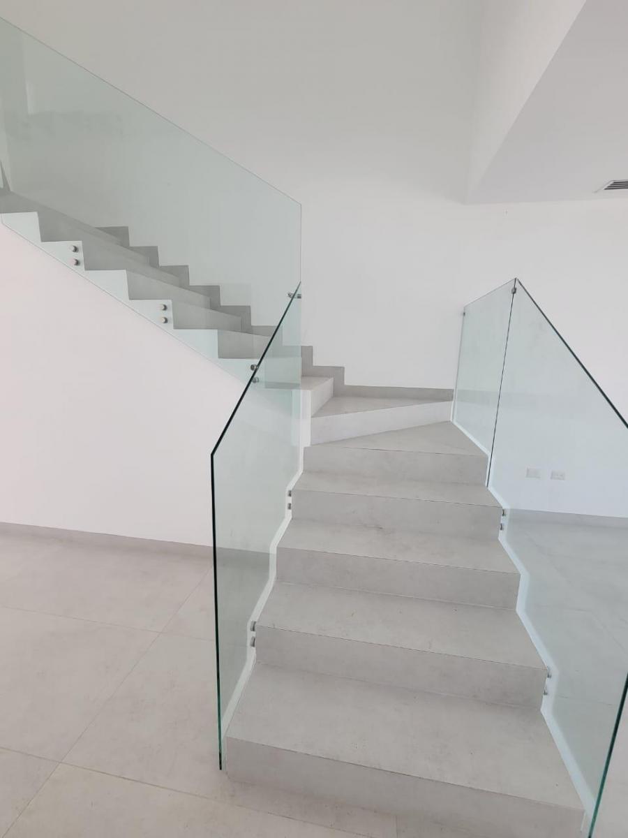 En Venta Lujosa Casa de Estreno en Aires Norte, Vía a Samborondón, Guayas — imagen 6