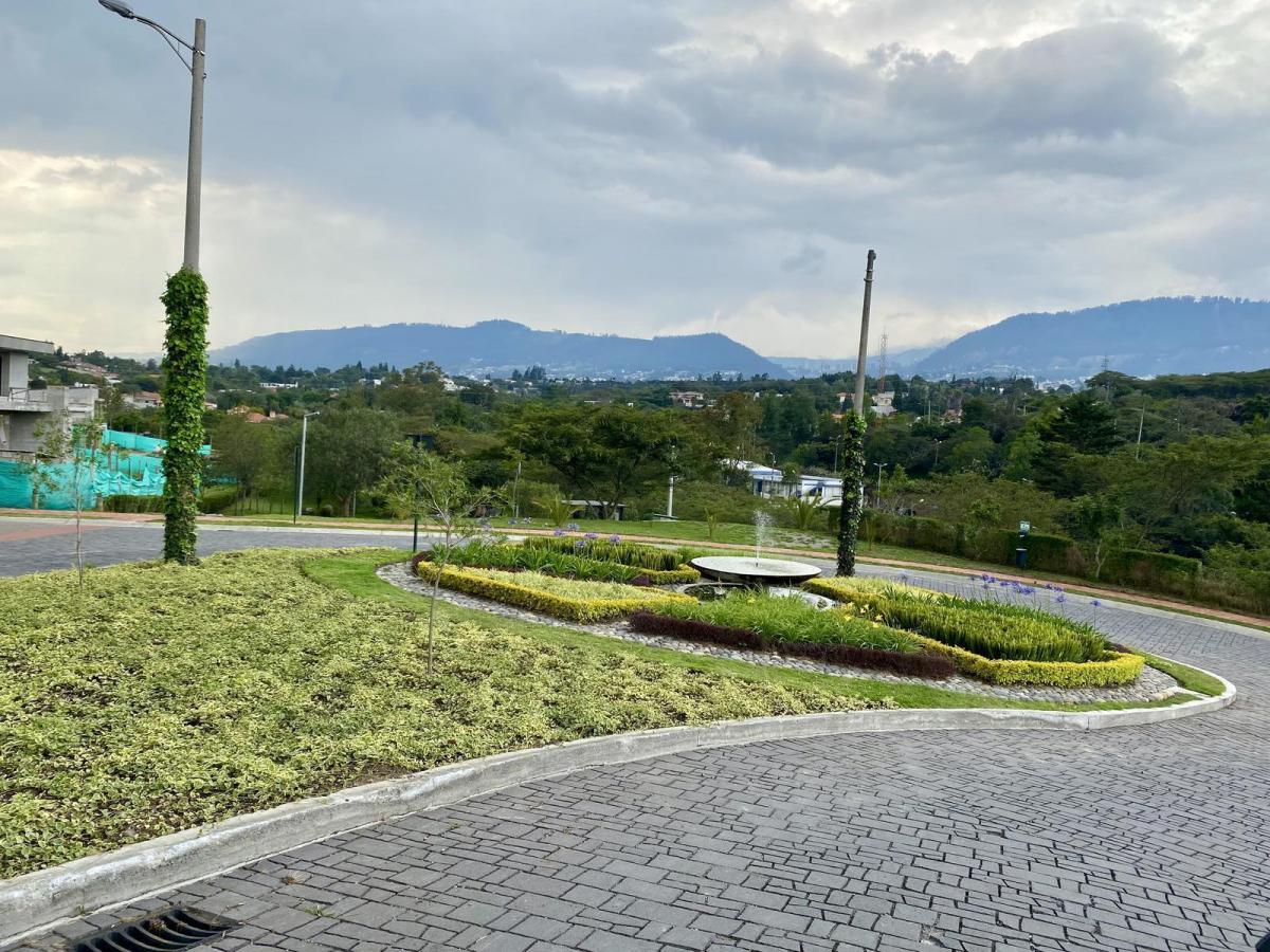 Terreno en Cumbayá — imagen 2