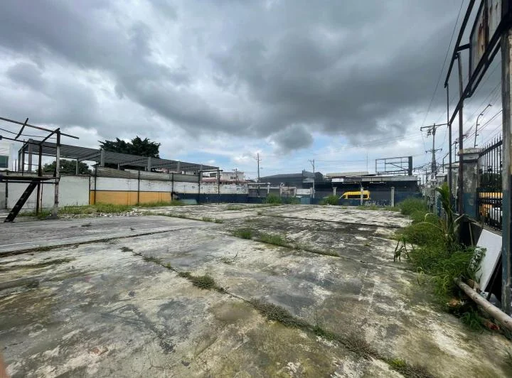 En Alquiler Terreno Comercial 769 m² - La Garzota, Norte de Guayaquil, Guayas — imagen 1