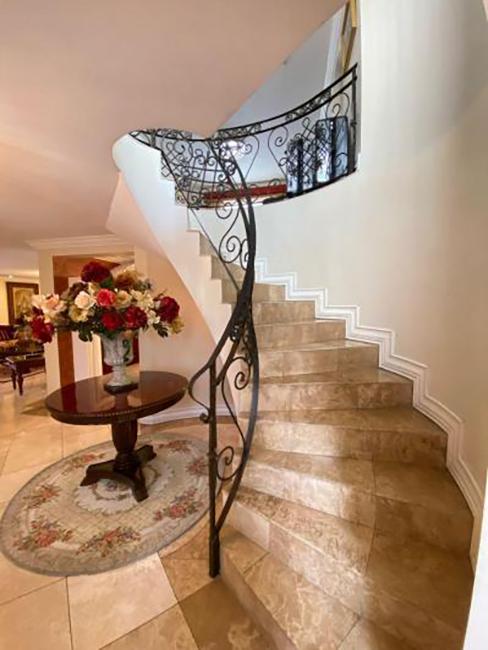Elegante Casa Cumbaya 500 m². Exclusivo Conjunto, Piscina. Venta o Renta — imagen 7