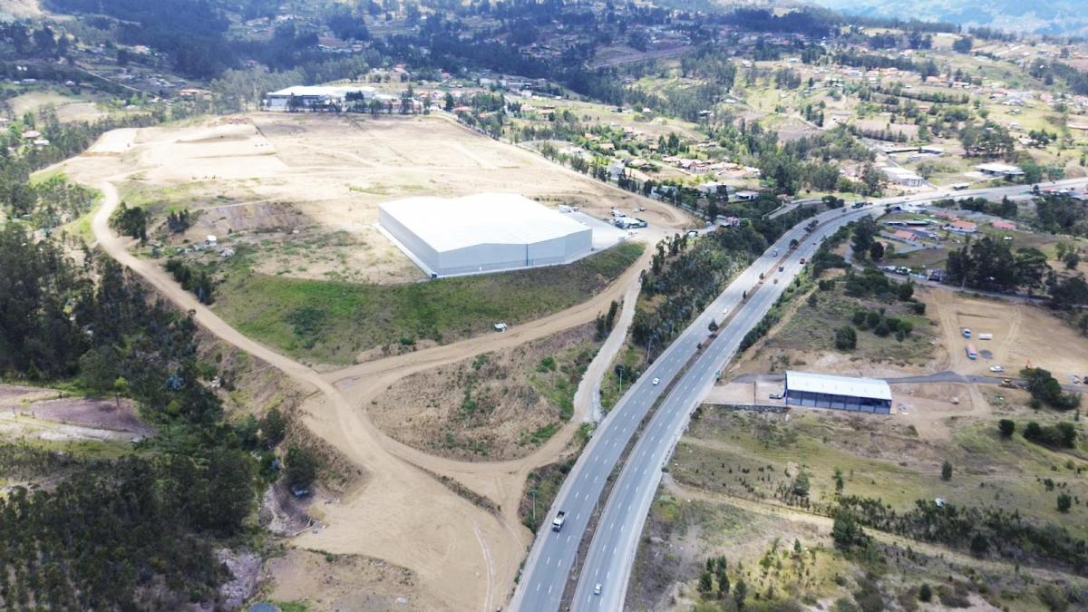 Vendo Terrenos Industriales en Cuenca, Azuay — imagen 9