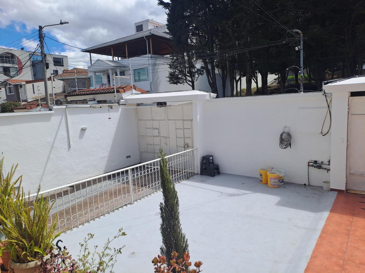 Vendo Excelente Casa Sector Colegio Sek — imagen 8