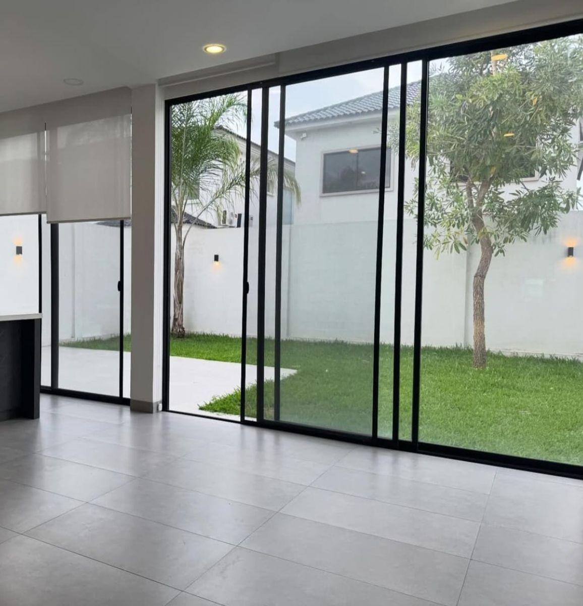 Casa Moderna en Venta en Ciudad Celeste Nuevo Samborondón – Minimalista, Amplia y Equipada, Guayas — imagen 5