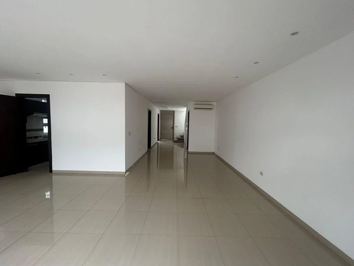 Se Vende Cómoda Casa en Puerto Azul, Guayas — imagen 7
