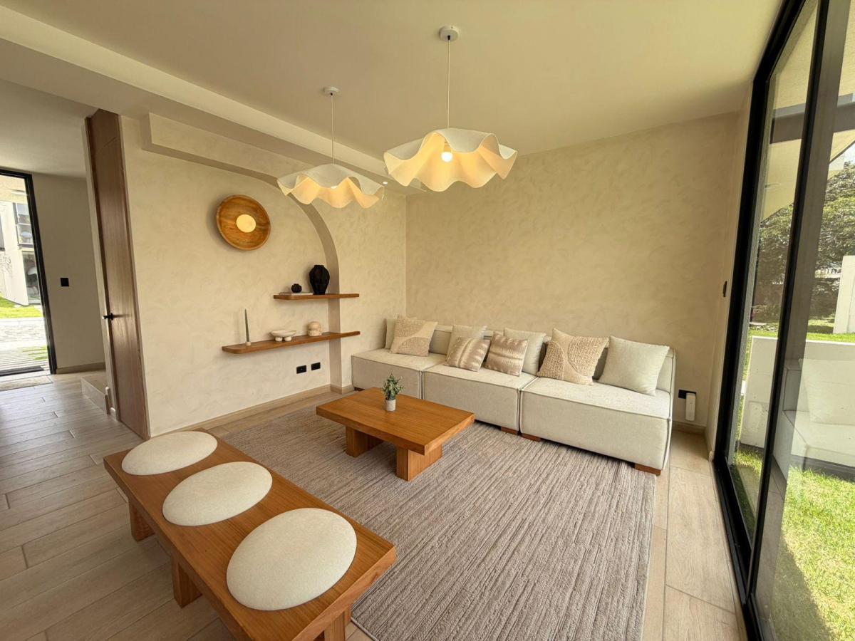 Mga / Venta Casa, 3 Dorm., Cumbaya — imagen 10