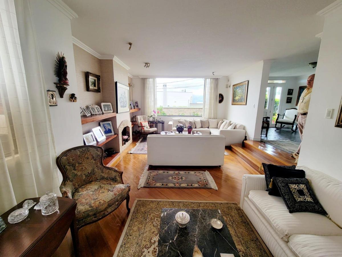 Amplia Casa en Venta San Juan de Cumbya — imagen 7