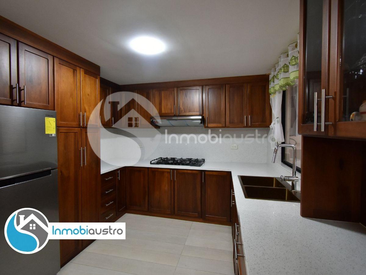 Baños, Venta de Hermosa Casa 04 Dorm., Azuay — imagen 2