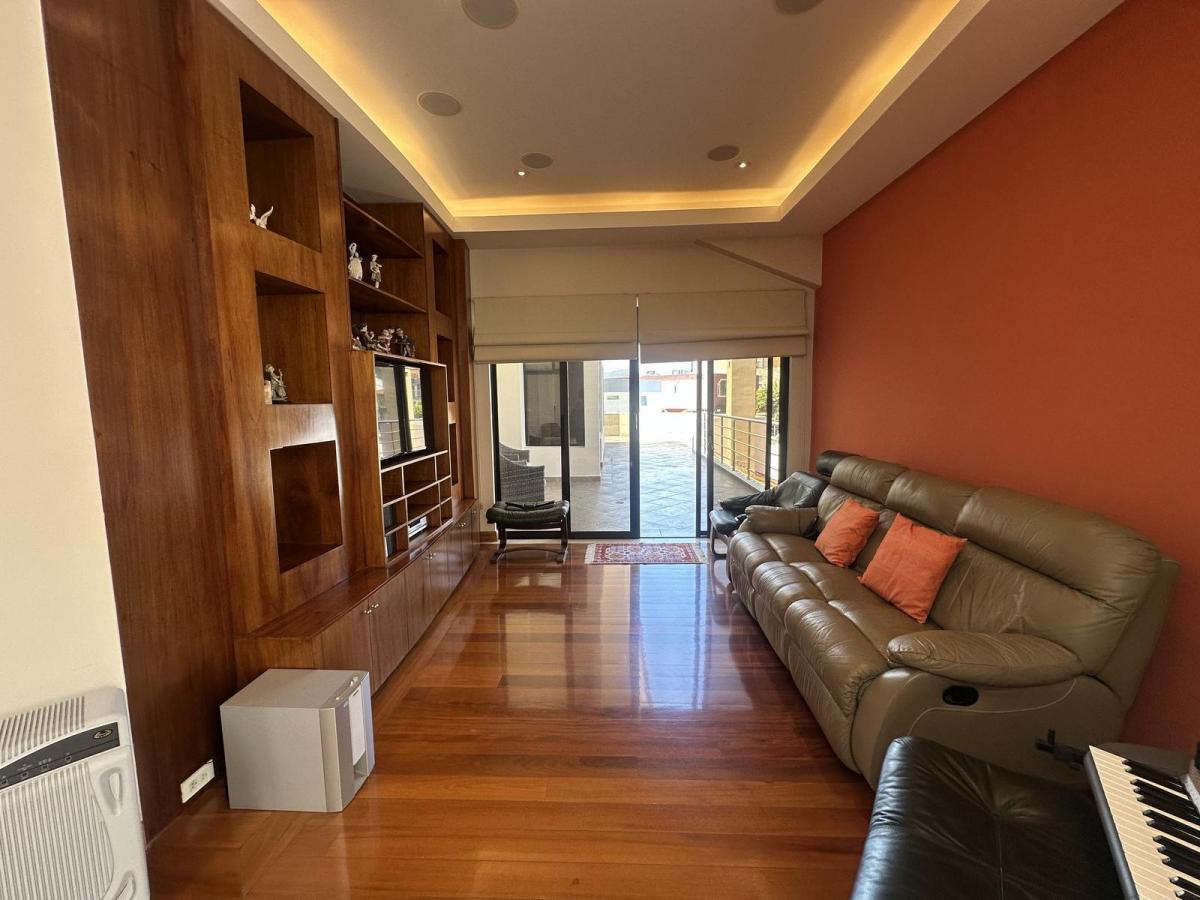 Casa de Venta en Cumbaya con Piscina — imagen 8