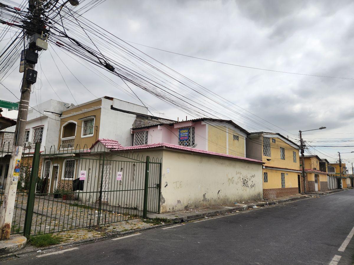 Vendo Mucho Lote 4, Casa de 84 m² con 3 Recámaras Acepto Biess, Guayas — imagen 6