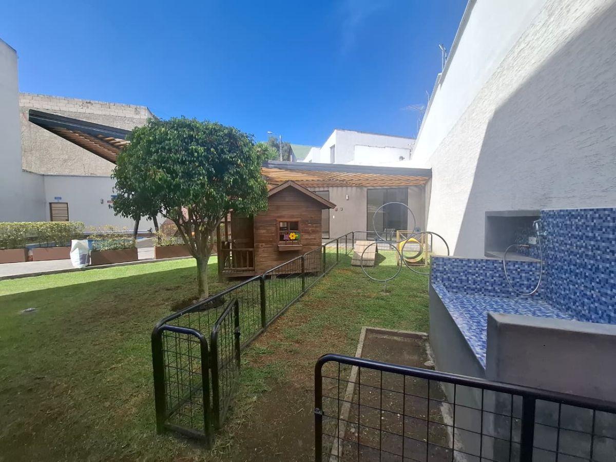 Venta Casa de 120 m² con 3 Dorm. en Venta en Carcelén Conjunto Volterra — imagen 9