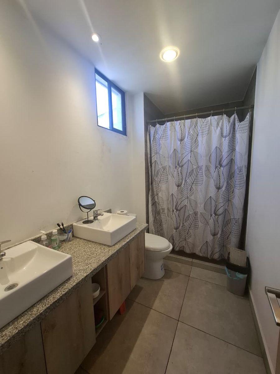 Venta Casa de 120 m² con 3 Dorm. en Venta en Carcelén Conjunto Volterra — imagen 6