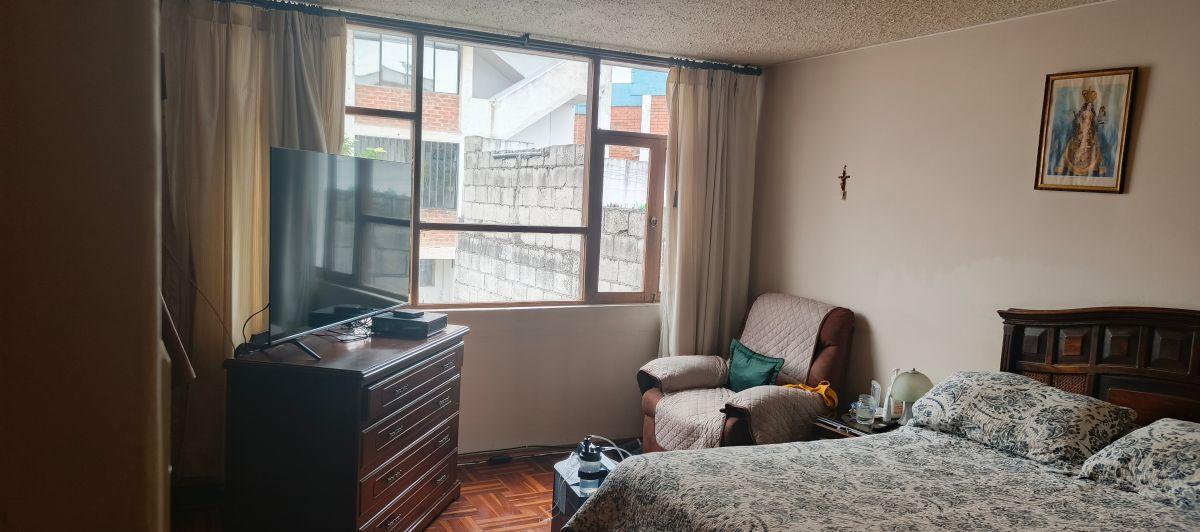 Sector Plaza de Toros Casa en Venta 3 Pisos Ideal Inversión o Vivienda — imagen 5